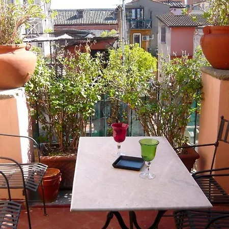 Laurina 4 - Locappart Rom